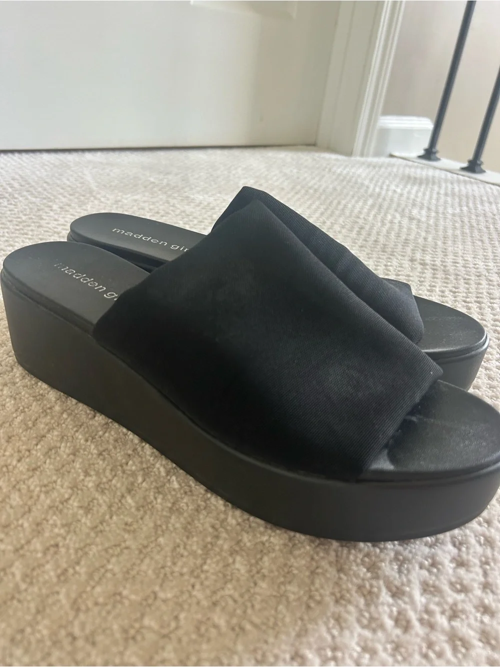 Madden Girl Black Platform Slide Sandals with Wide Upper